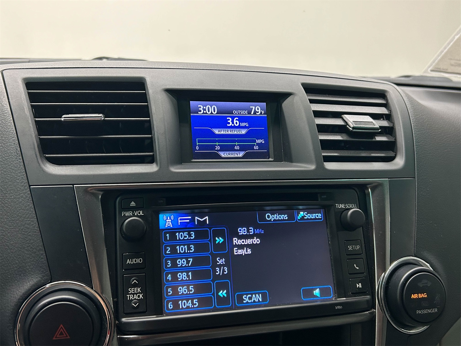 used 2013 Toyota Highlander car, priced at $14,788