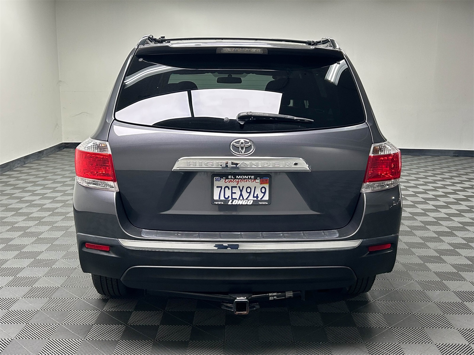 used 2013 Toyota Highlander car, priced at $14,788