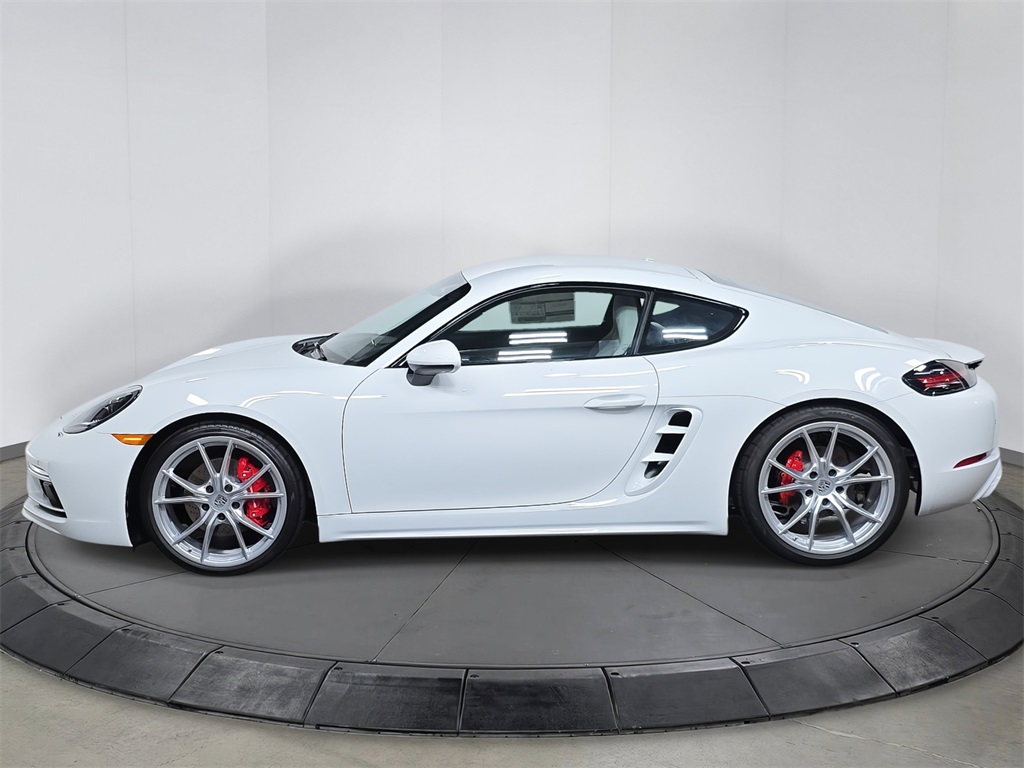 2025 Porsche Cayman S photo 2