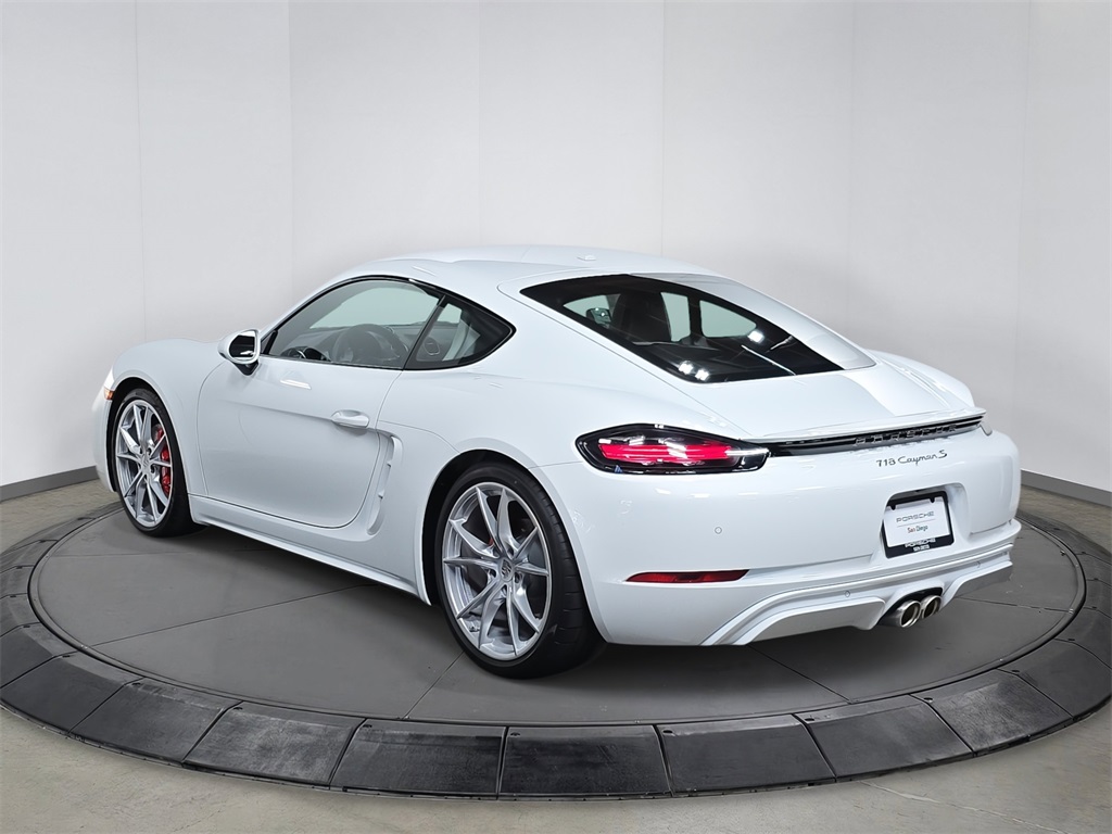 2025 Porsche Cayman S photo 3