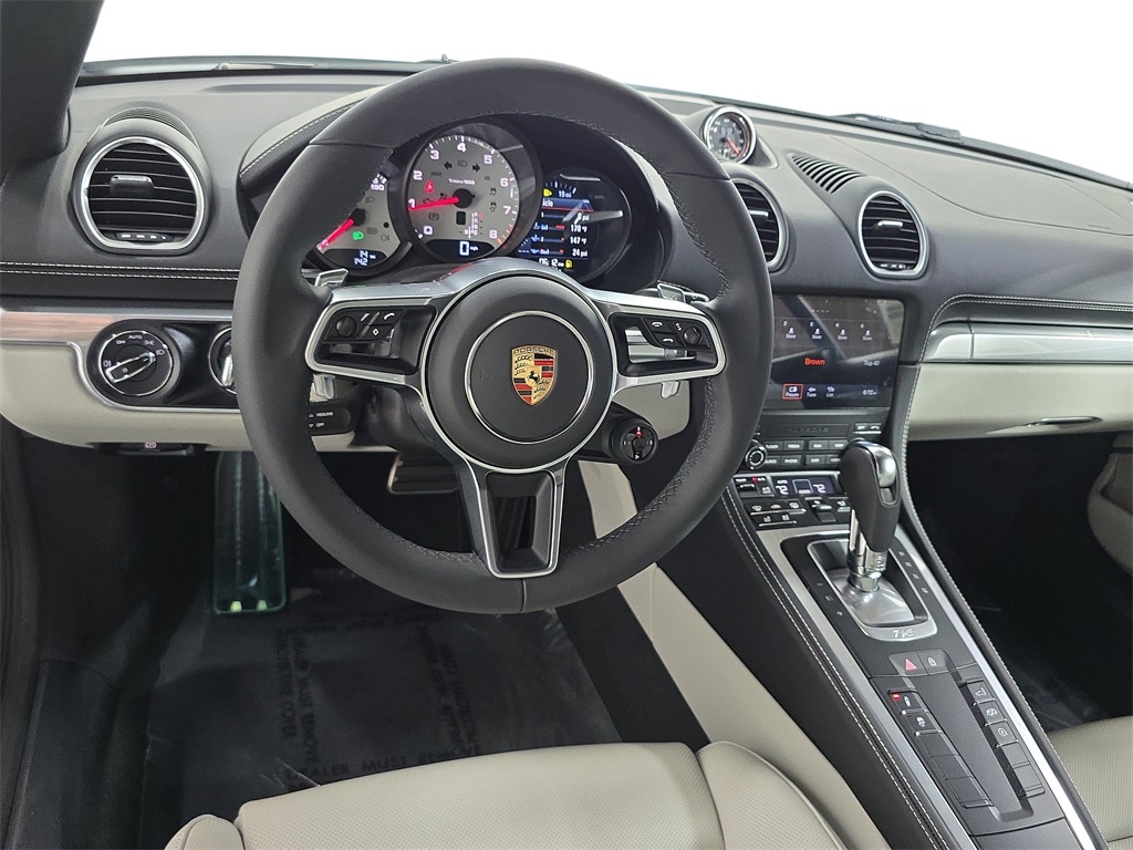 2025 Porsche Cayman S photo 4