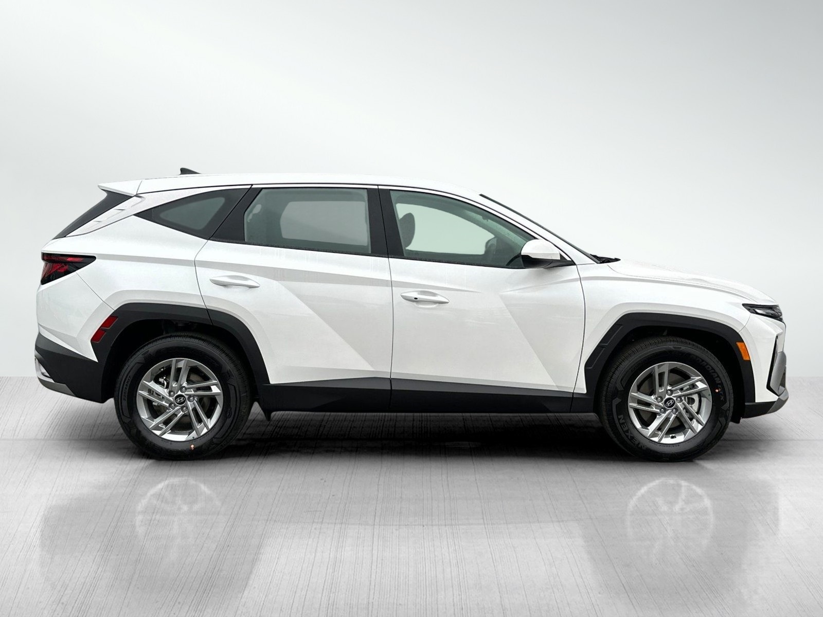 Tucson SE