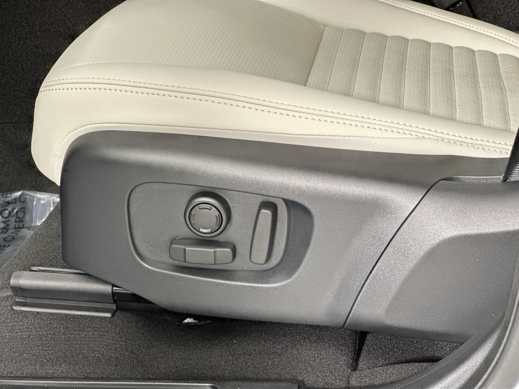 used 2025 Land Rover Discovery Sport car, priced at $53,258