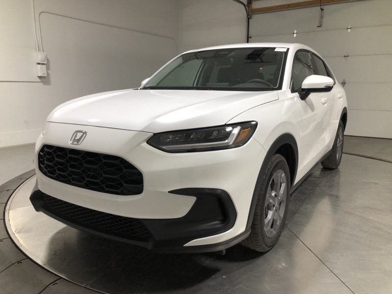 2026 Honda HR-V LX photo 3