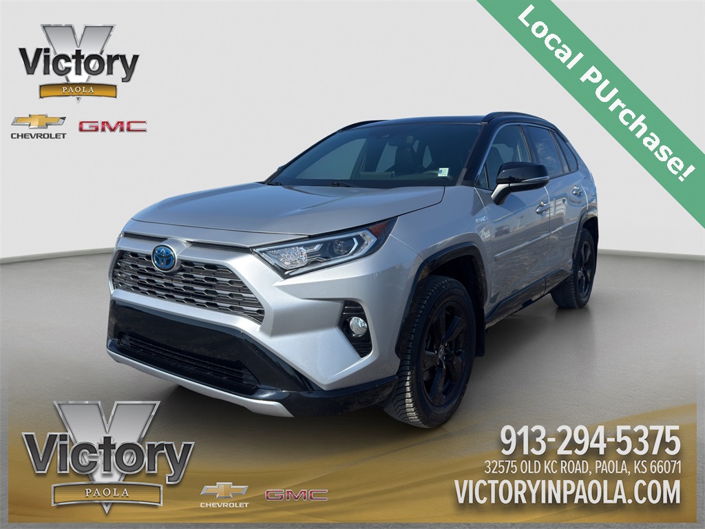 2020 Toyota RAV4 XSE's photo