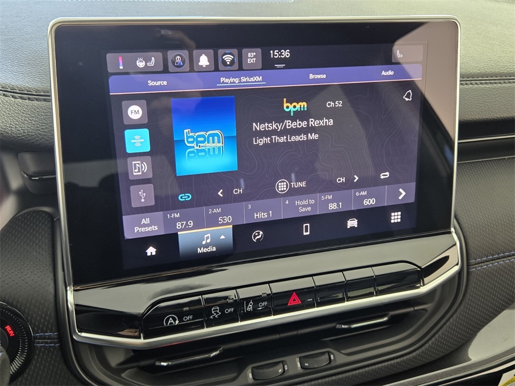 new 2026 Jeep Compass car, priced at $25,805