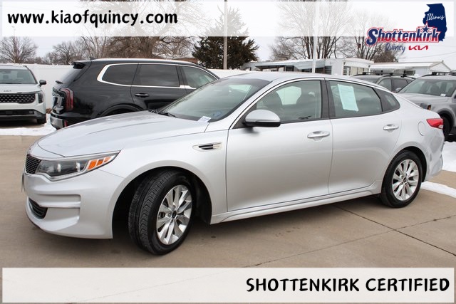 Used 2017 Kia Optima EX with VIN 5XXGU4L31HG169082 for sale in Quincy, IL