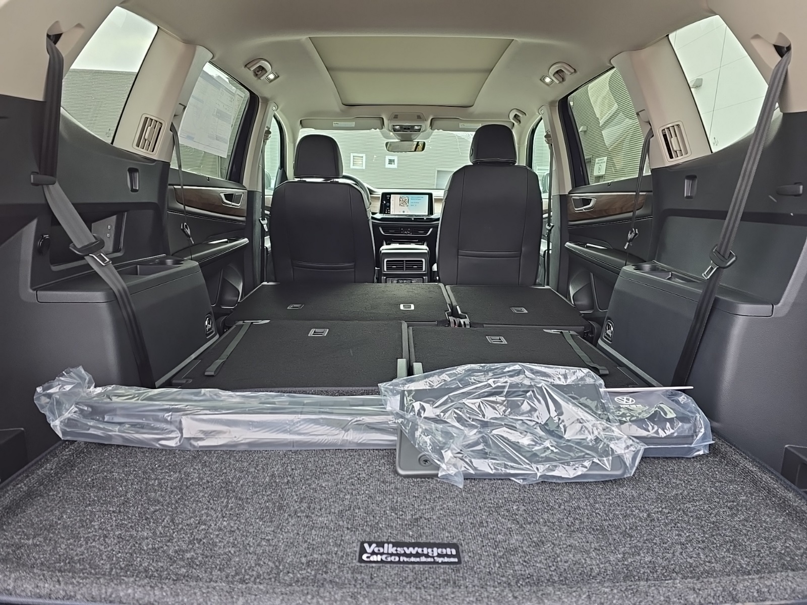 new 2026 Volkswagen Atlas car, priced at $45,949