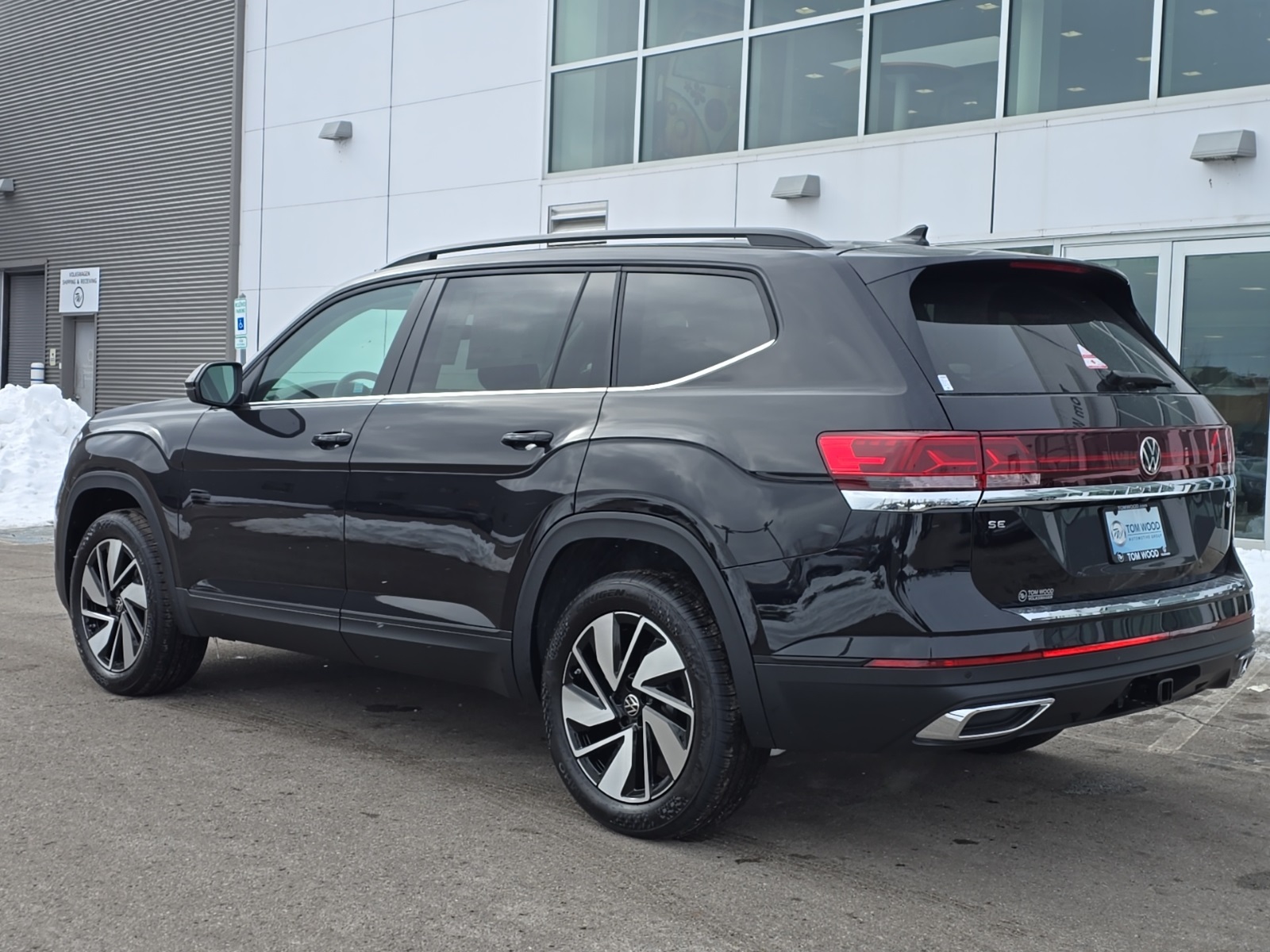 new 2026 Volkswagen Atlas car, priced at $45,949