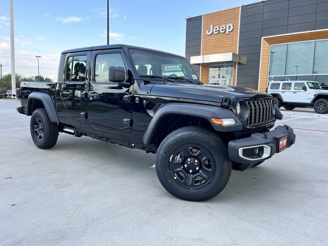 2025 Jeep Gladiator Sport's photo