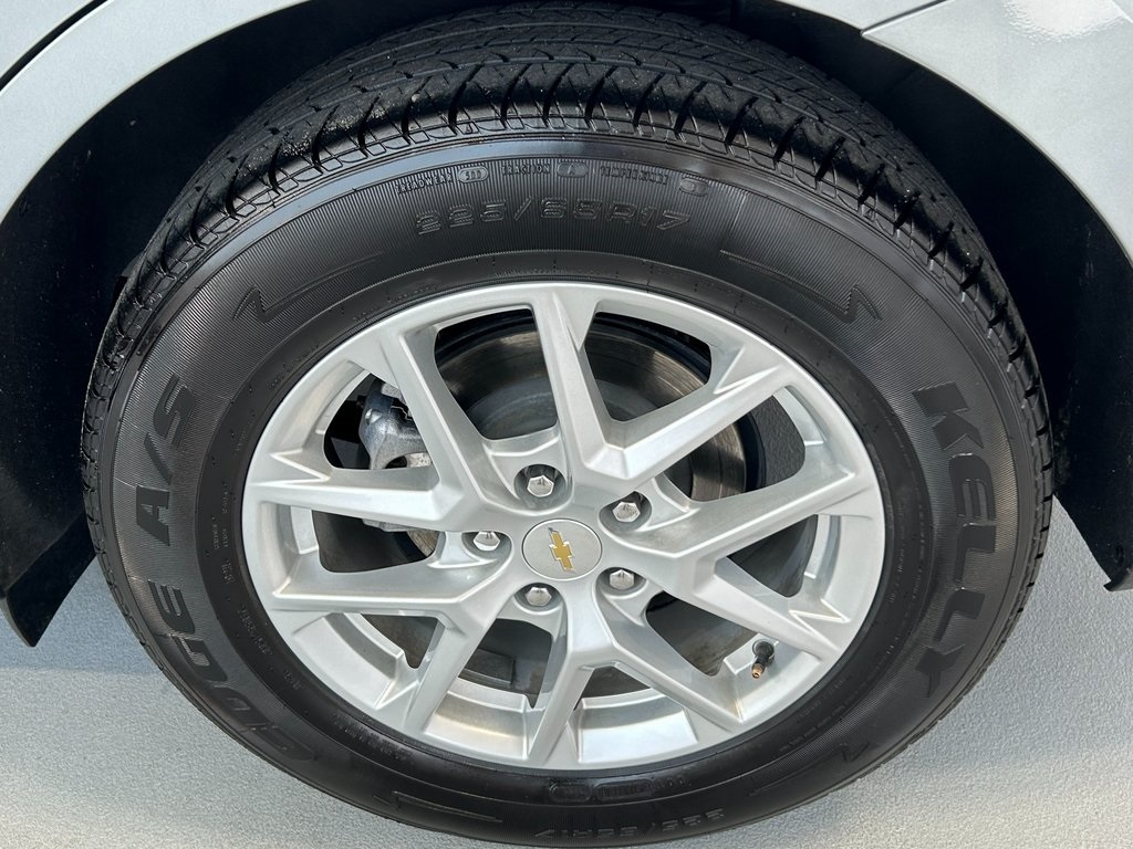 2024 Chevrolet Equinox LT SUV AWD 32
