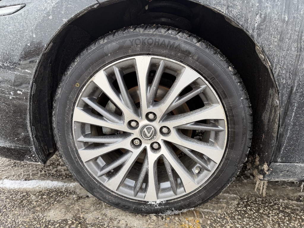 used 2021 Lexus ES car, priced at $26,903