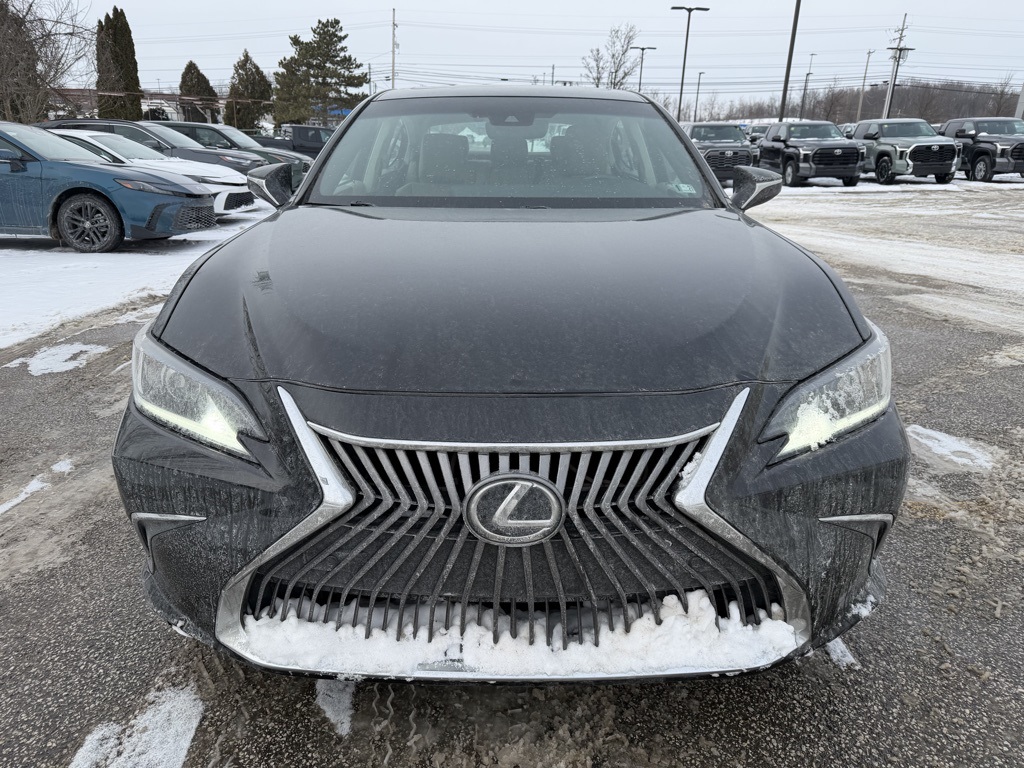used 2021 Lexus ES car, priced at $26,903