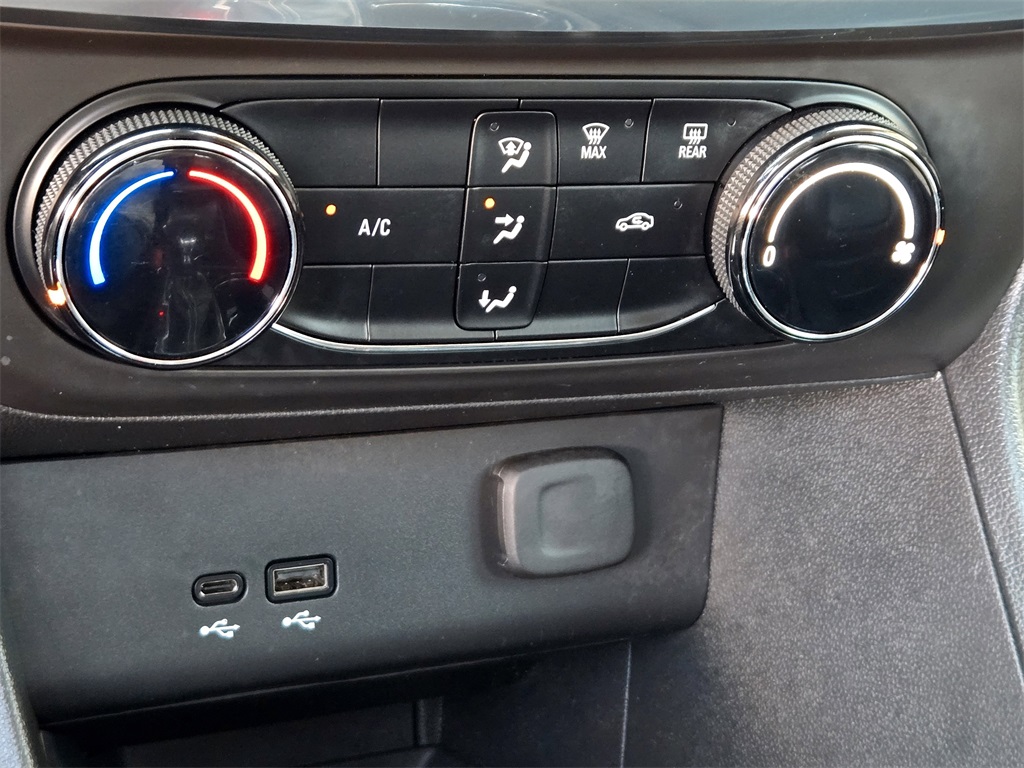 2024 Buick Encore GX Preferred photo 18