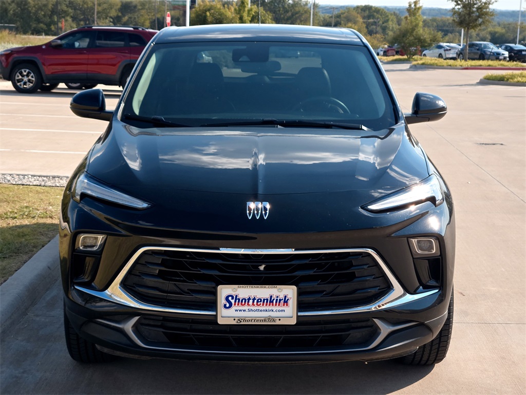 2024 Buick Encore GX Preferred photo 8