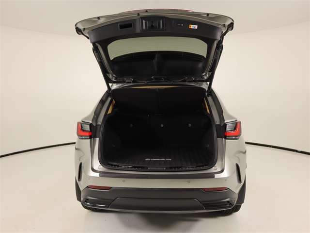 2026 Lexus NX 350 Luxury AWD photo 21