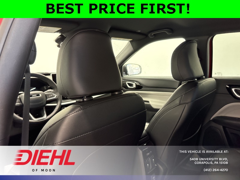 2026 Jeep Compass Limited photo 15