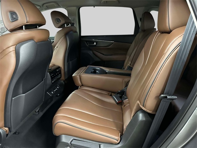 used 2023 Acura MDX car, priced at $44,250