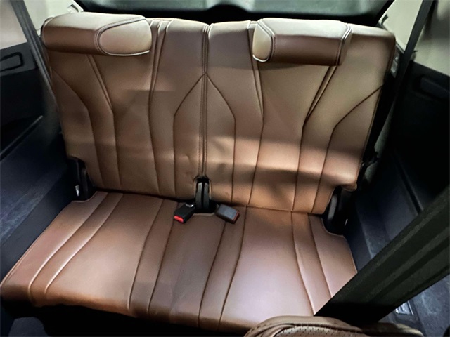 used 2023 Acura MDX car, priced at $44,250