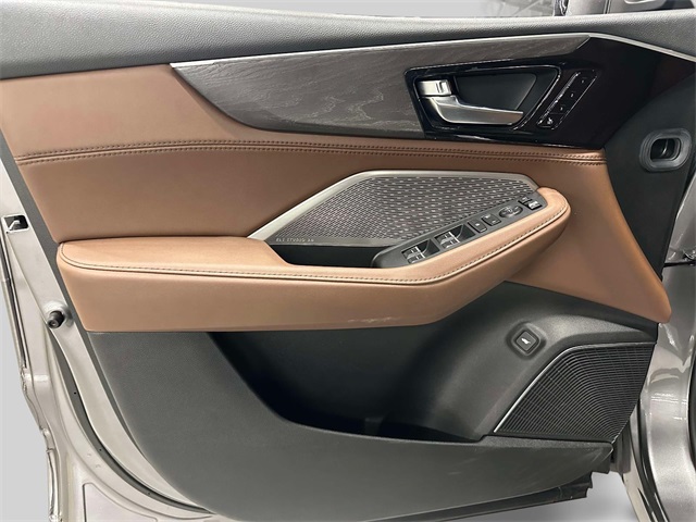 used 2023 Acura MDX car, priced at $44,250