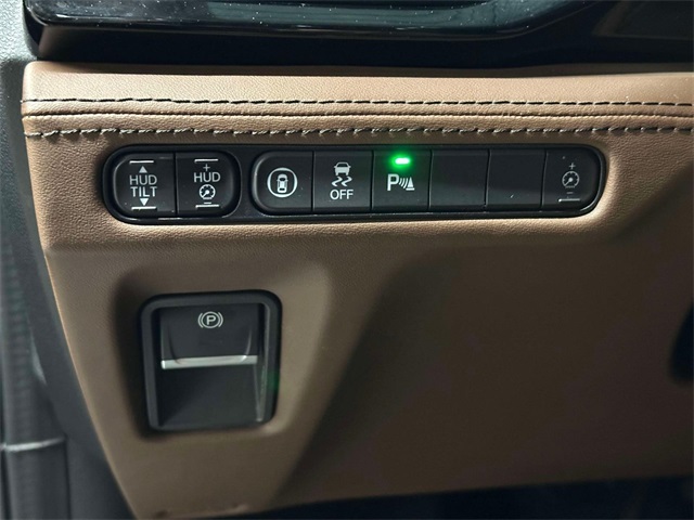 used 2023 Acura MDX car, priced at $44,250