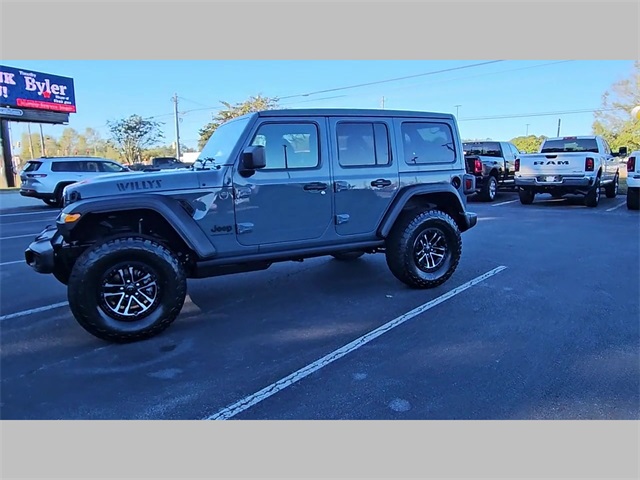 2026 Jeep Wrangler 4-Door Willys 4x4