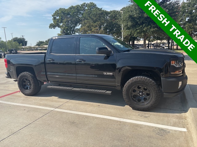 2017 Chevrolet Silverado 1500 LT photo 10