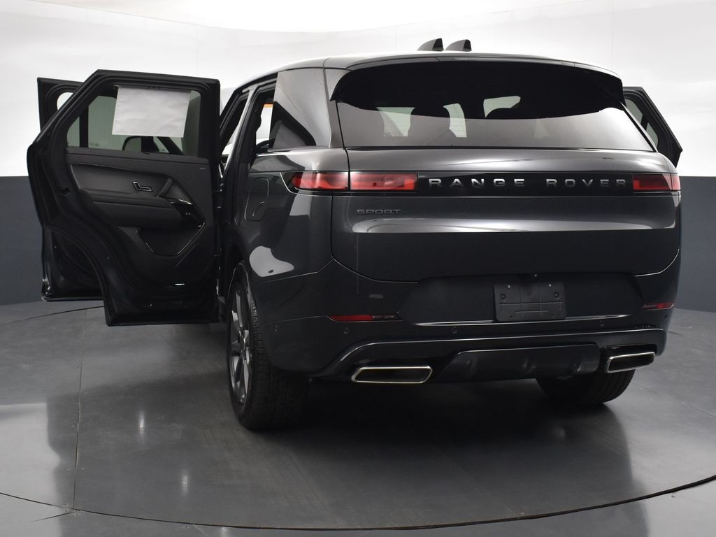 Range Rover Sport Plug-In Hybrid Dynamic SE