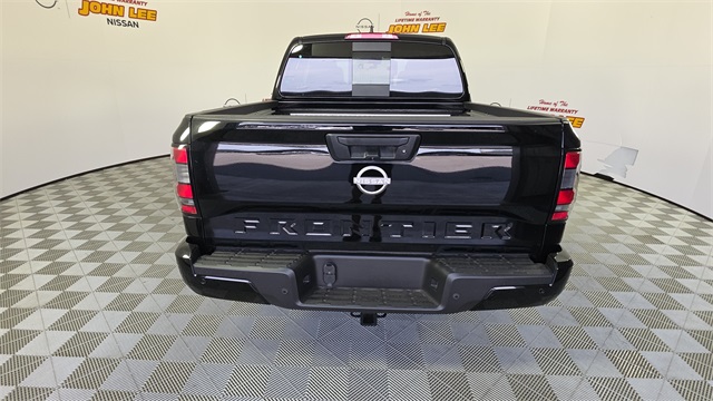 2025 Super Black Nissan Frontier SV RWD Truck