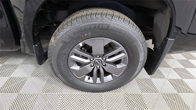 2025 Super Black Nissan Frontier SV RWD Truck