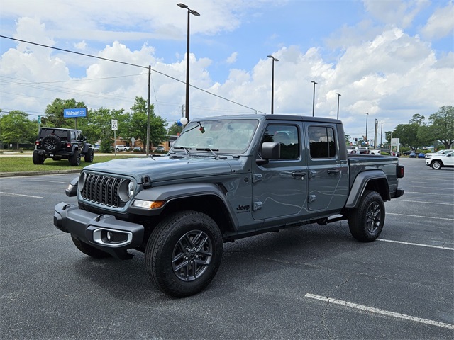 2025 Jeep Gladiator Sport S