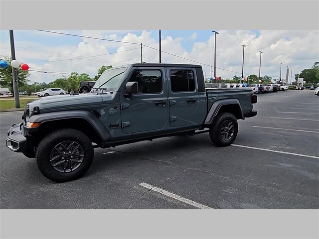 2025 Jeep Gladiator Sport S
