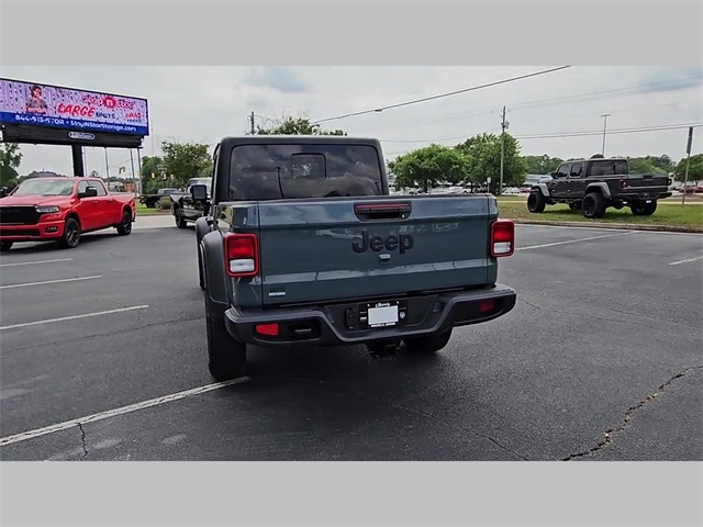 2025 Jeep Gladiator Sport S
