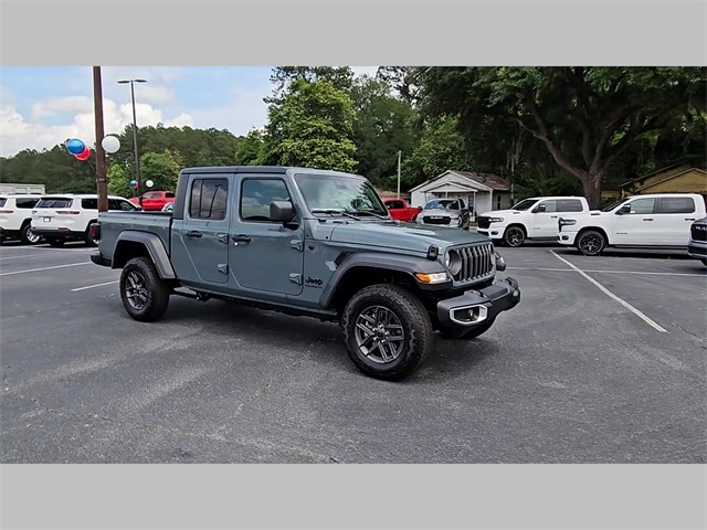 2025 Jeep Gladiator Sport S