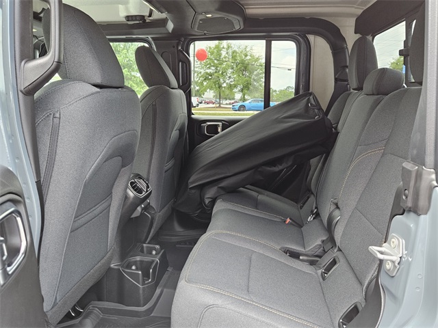 2025 Jeep Gladiator Sport S