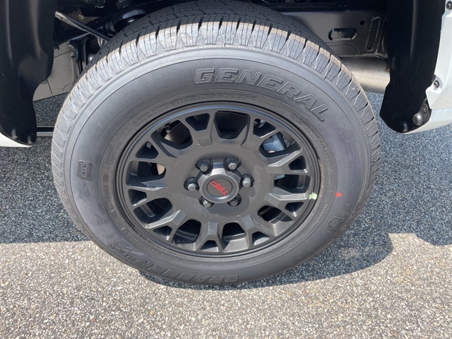 2025 Toyota Tacoma TRD Sport 4x4 Double Cab photo 9