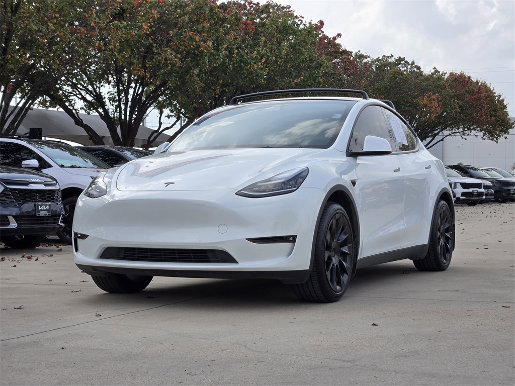 2021 Tesla Model Y Standard Range's photo