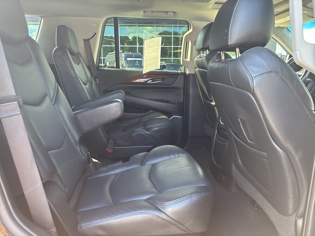 Used 2019 Cadillac Escalade 4x2 SUV for sale #SP1443 - photo 22