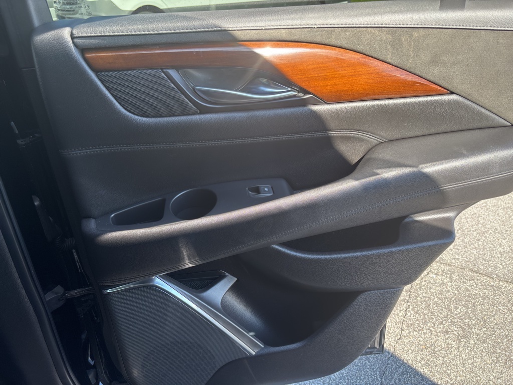 Used 2019 Cadillac Escalade 4x2 SUV for sale #SP1443 - photo 24