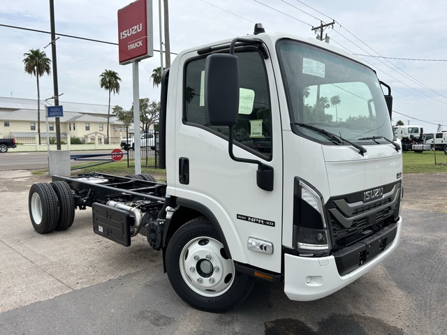 New 2025 Isuzu NPR XD N Series's photo