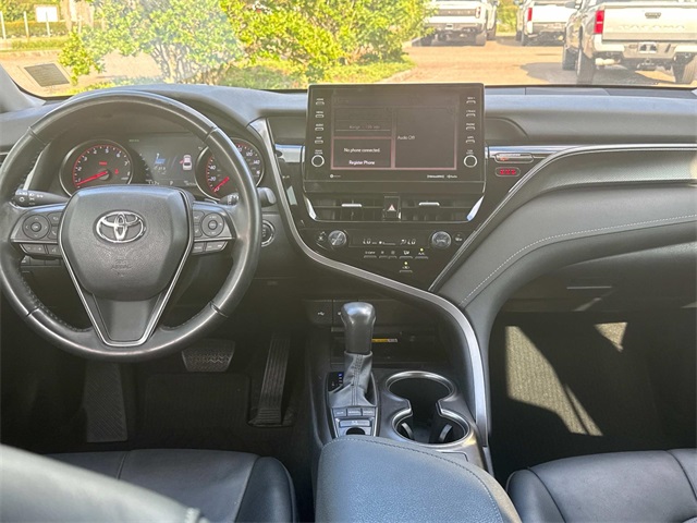 2022 Toyota Camry XSE photo 13