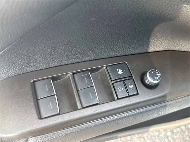 2022 Toyota Camry XSE photo 14