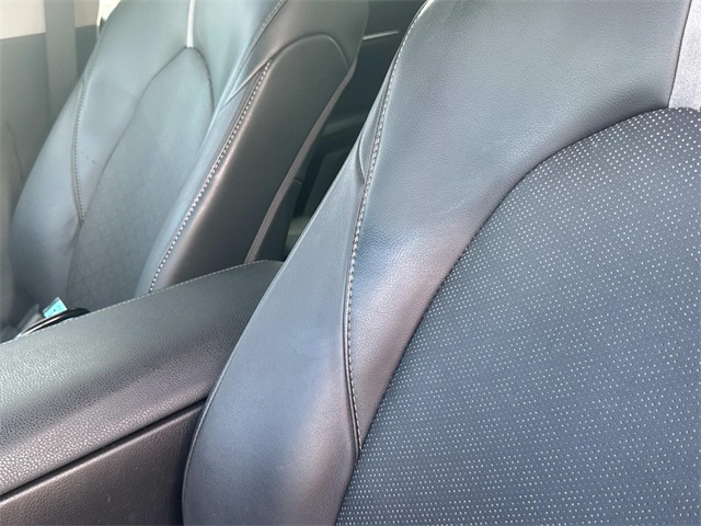 2022 Toyota Camry XSE photo 16