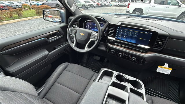 new 2026 Chevrolet Silverado 1500 car, priced at $51,500