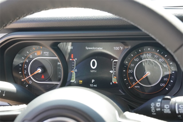 2025 Jeep Wrangler Willys photo 22