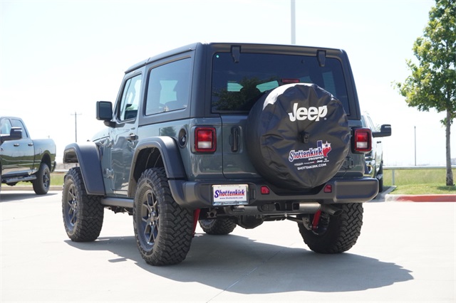 2025 Jeep Wrangler Willys photo 6