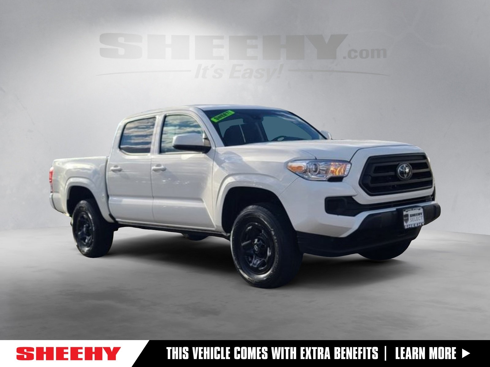 2022 Toyota Tacoma SR's photo