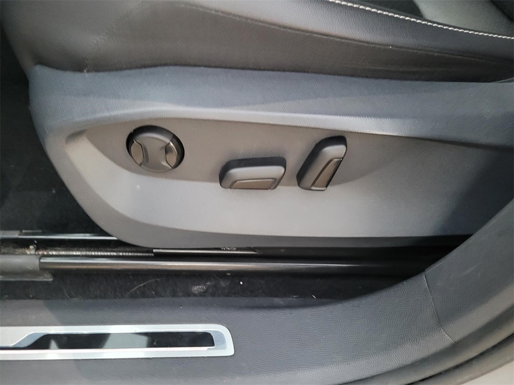 used 2022 Volkswagen Tiguan car, priced at $21,200