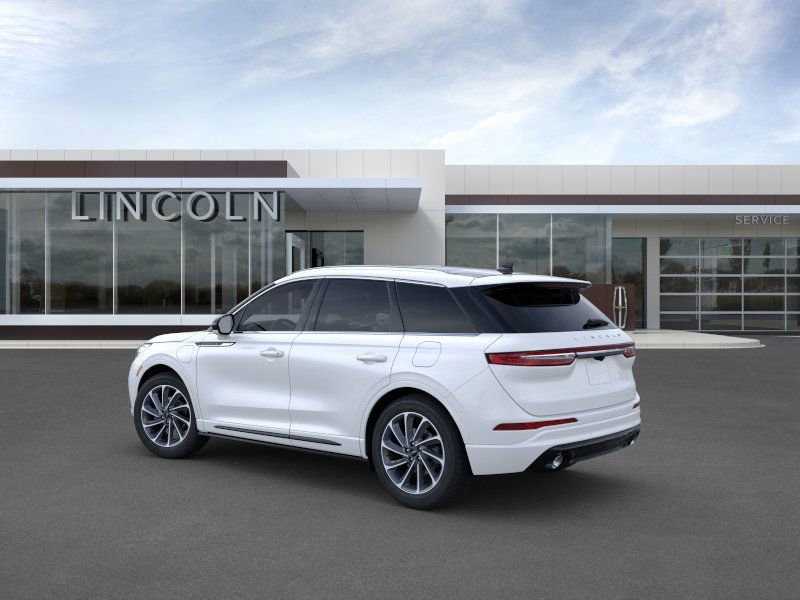 2024 Lincoln Corsair Grand Touring photo 4