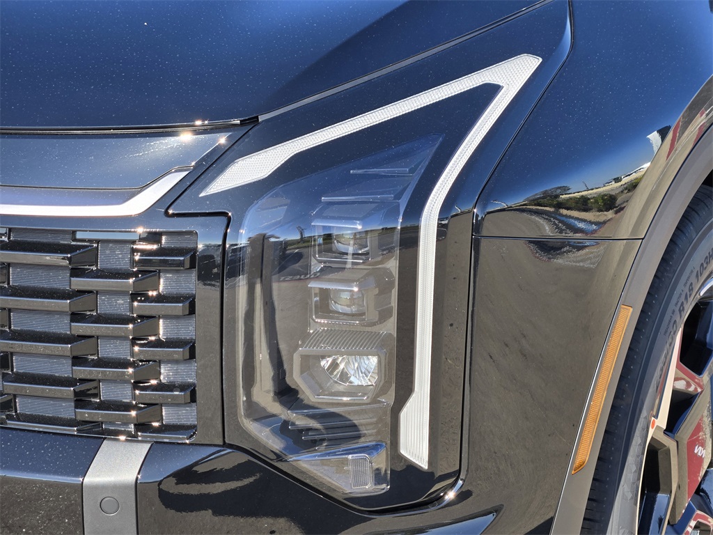 2026 Kia Sportage EX photo 4